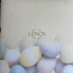 LENOX Occassions Easter Tulip Tealight Holder NWOT